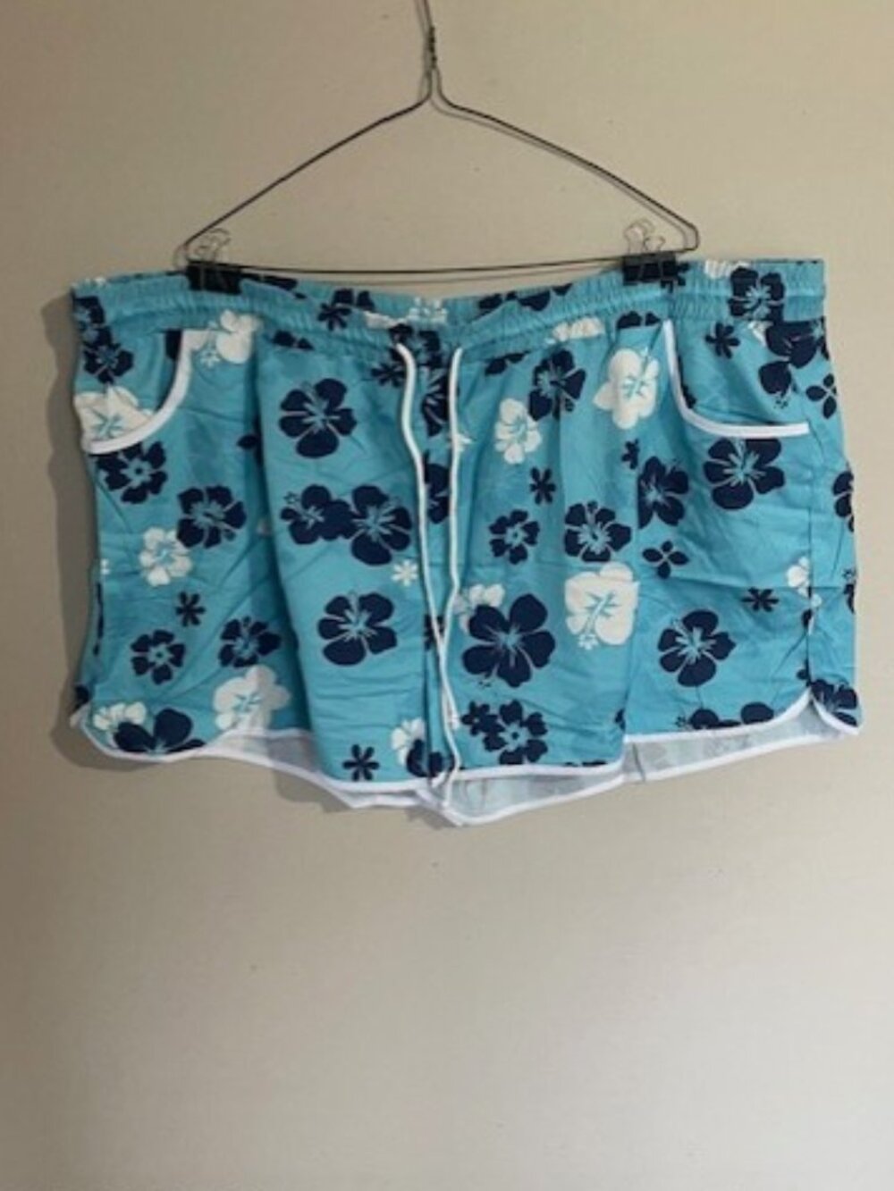 For Hailey Women's plus size shorts